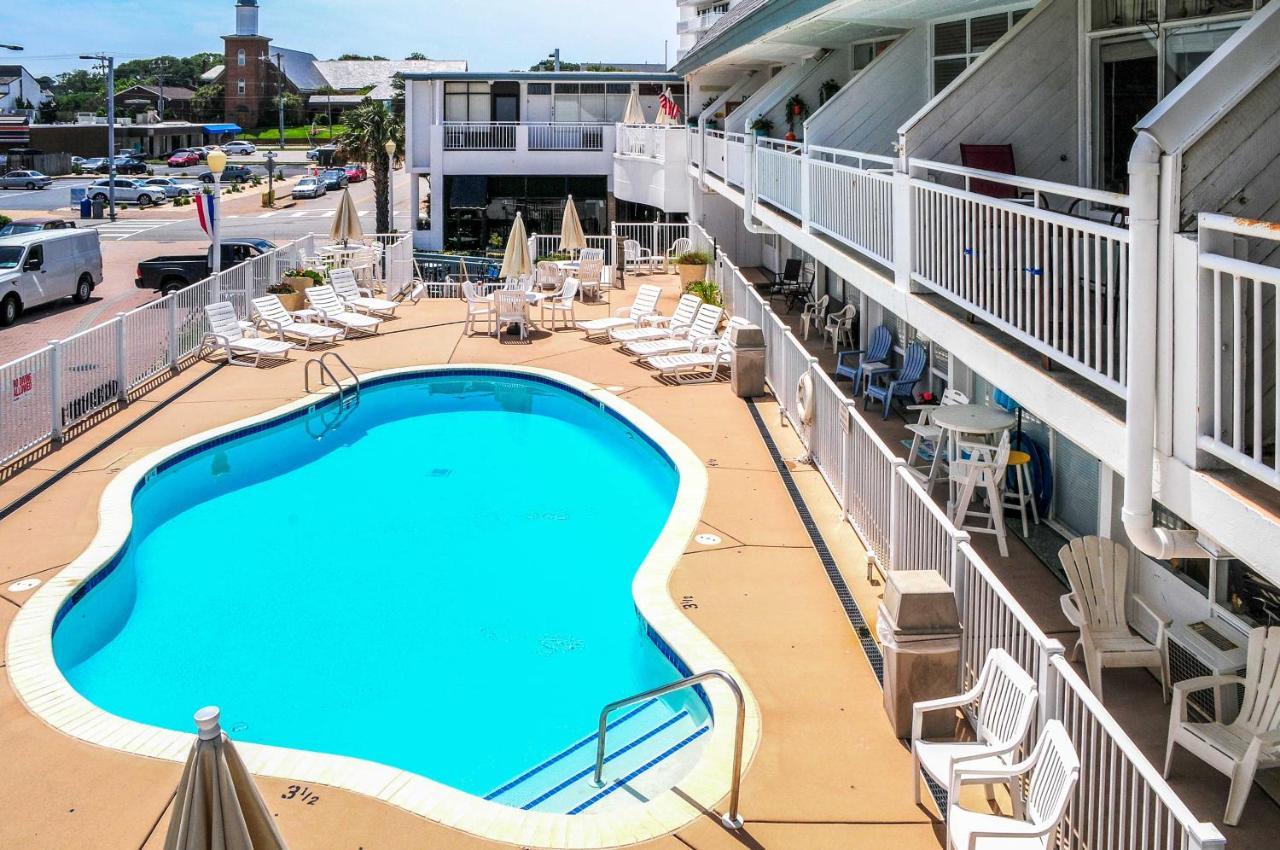 Oceanfront Resort Studio On Virginia Beach! Bagian luar foto